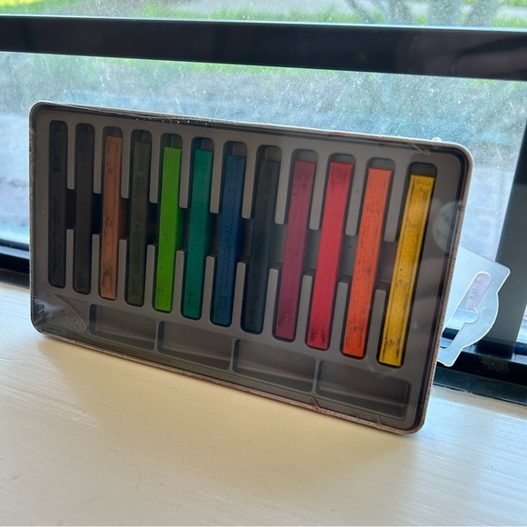 NEW Derwent Inktense Ink Blocks 12 Watercolor Tin Set - Picture 4 of 4